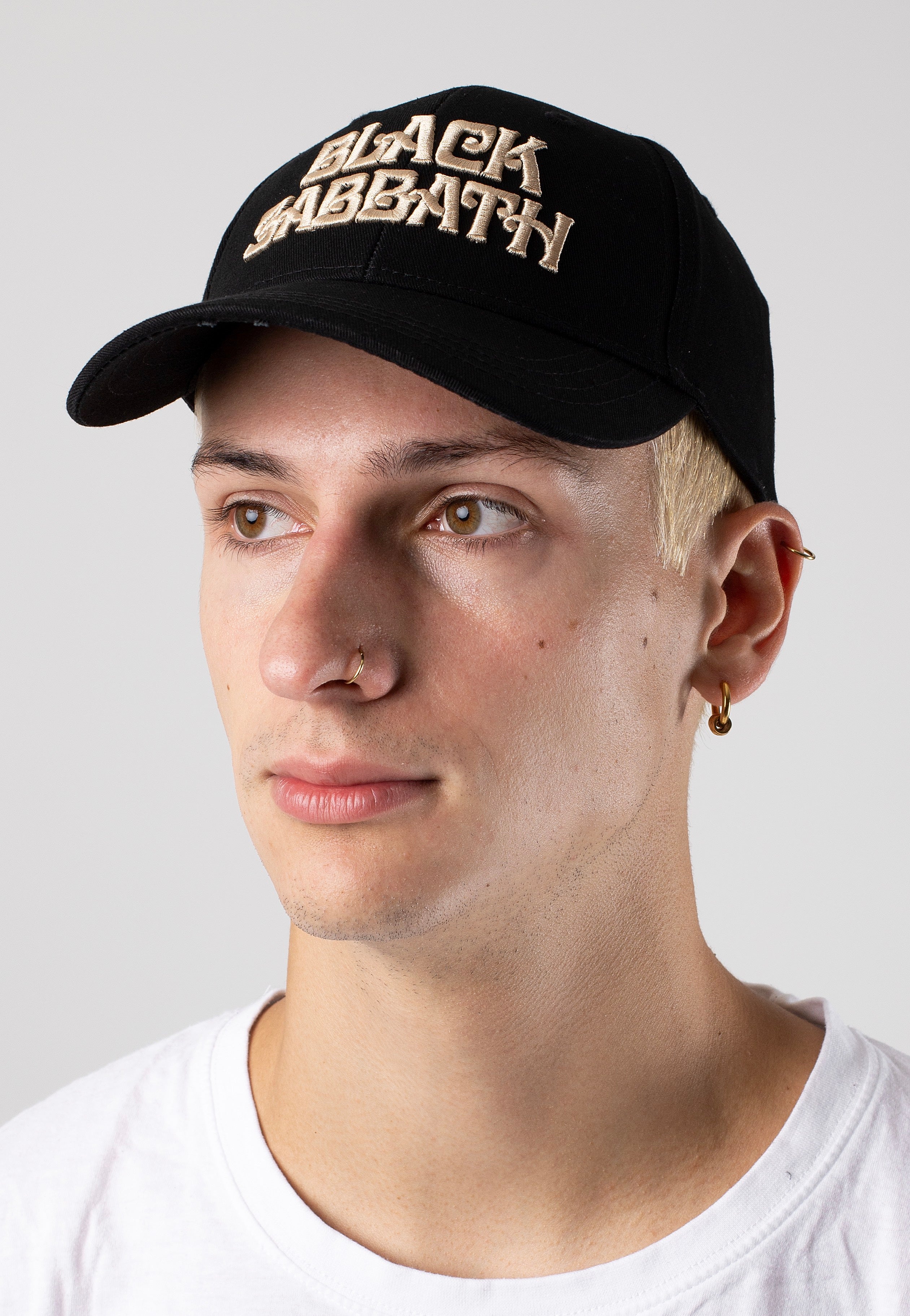 black-sabbath-text-logo-casquette-noire-snapback image 6