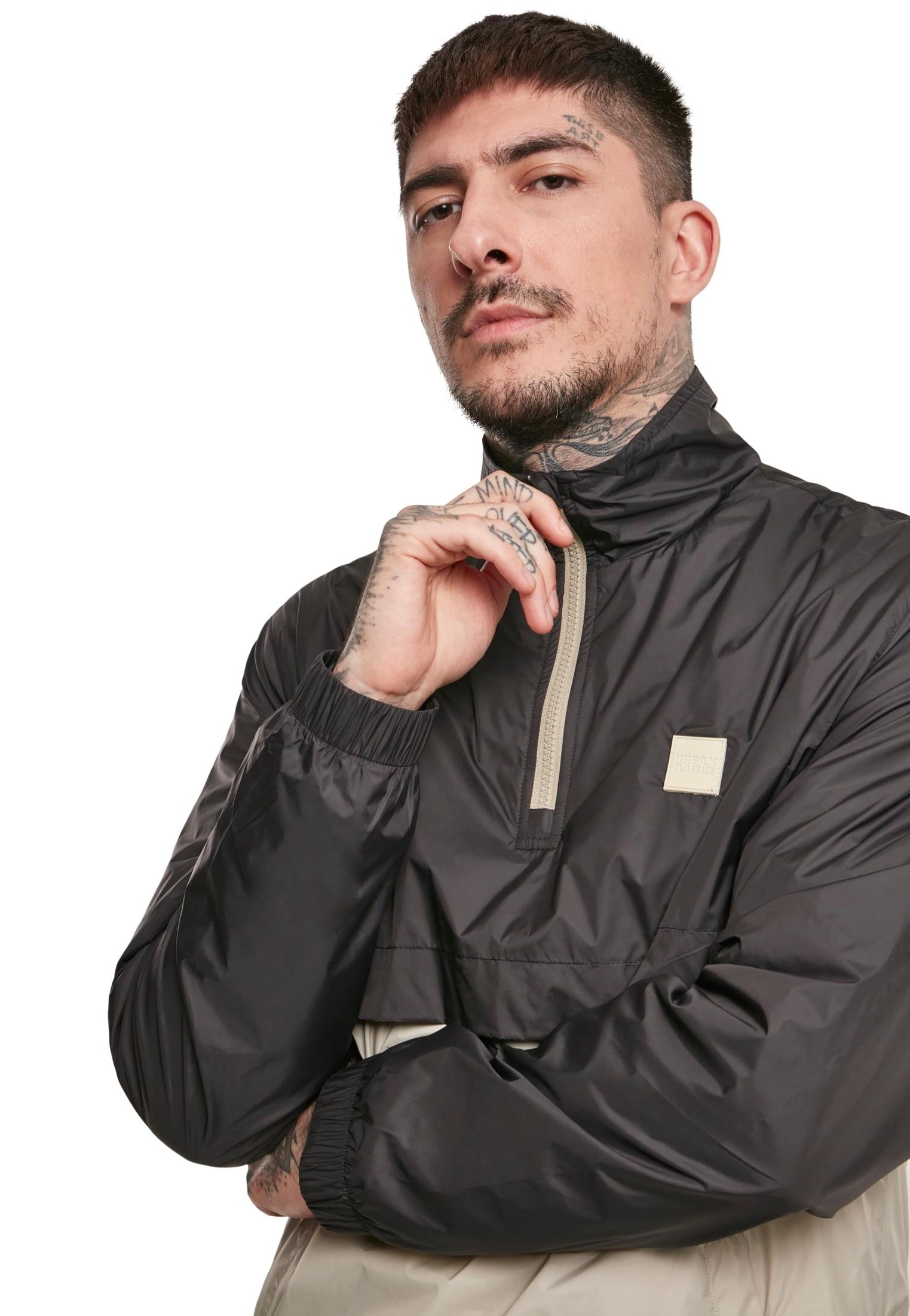 urban-classics-stand-up-collar-black-concrete-coupe-vent-noir image 8