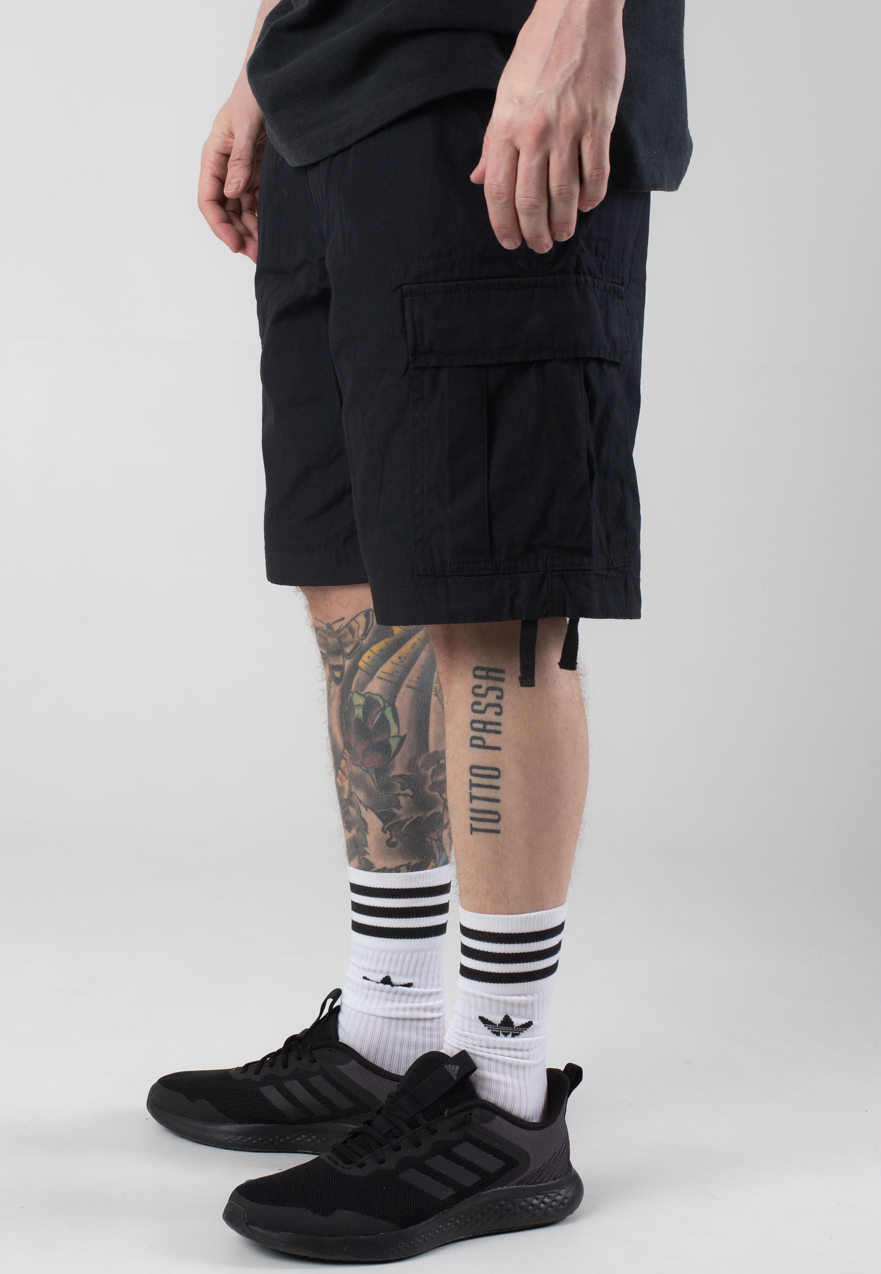vintage-industries-davis-short-cargo-noir-homme-coton image 5
