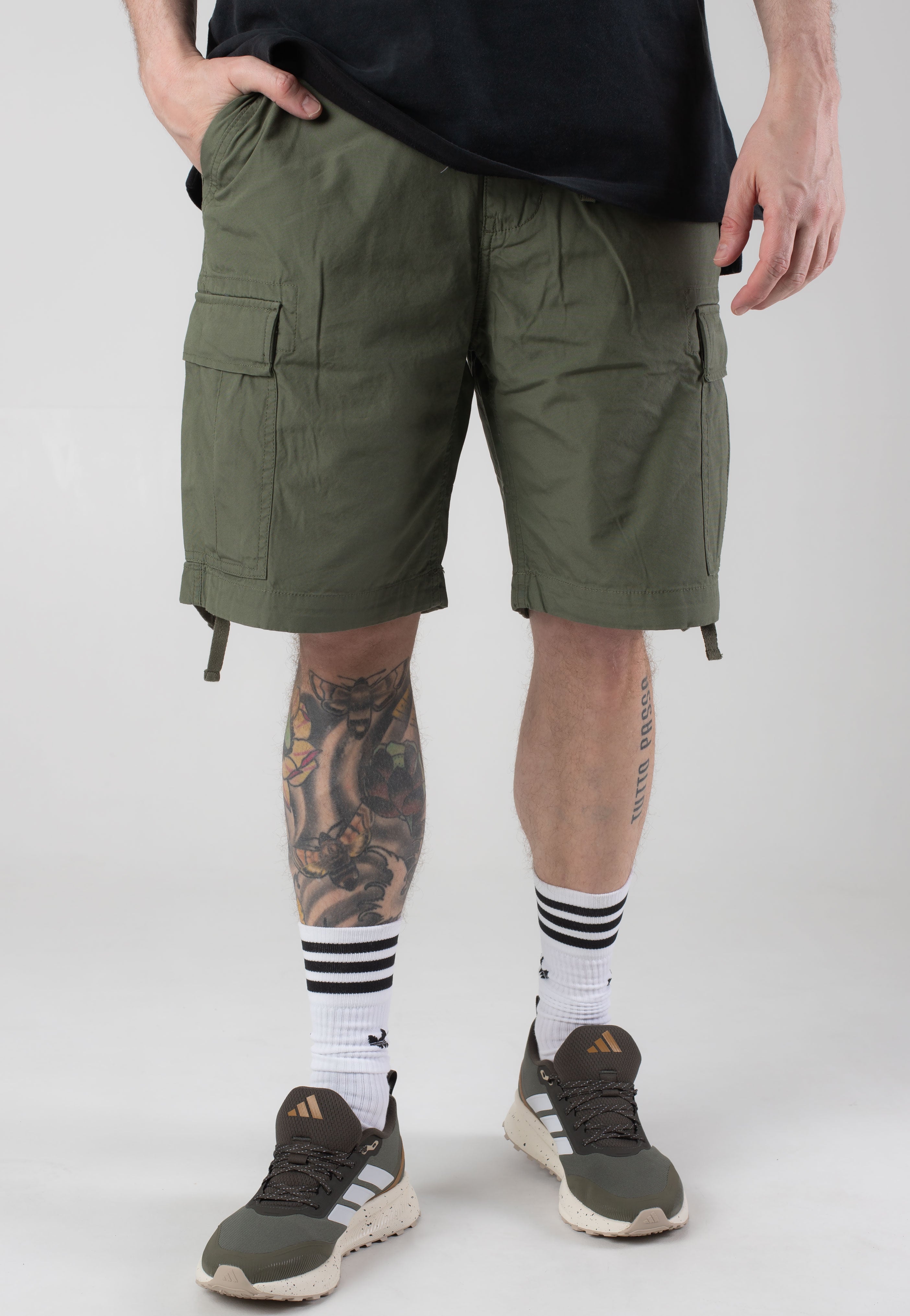 vintage-industries-davis-olive-drab-short-cargo-olive-xs-xxl image 1