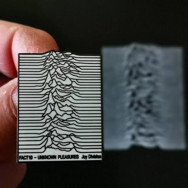 joy-division-unknown-pleasures-pin-mail-40th-small image 1