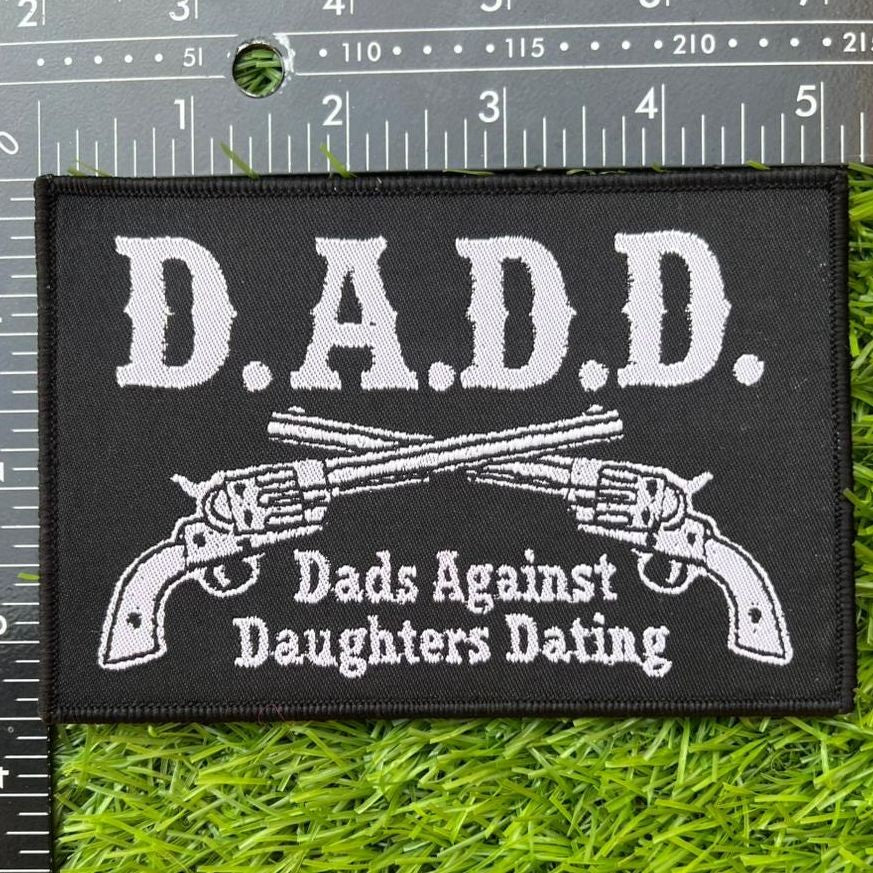 d-a-d-d-dads-against-daughters-patch-tiss-bordure-noire image 5