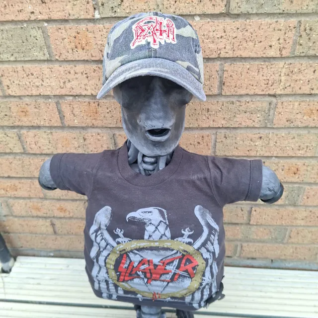 death-logo-casquette-dad-cap-camo-vert-logo-rouge image 1