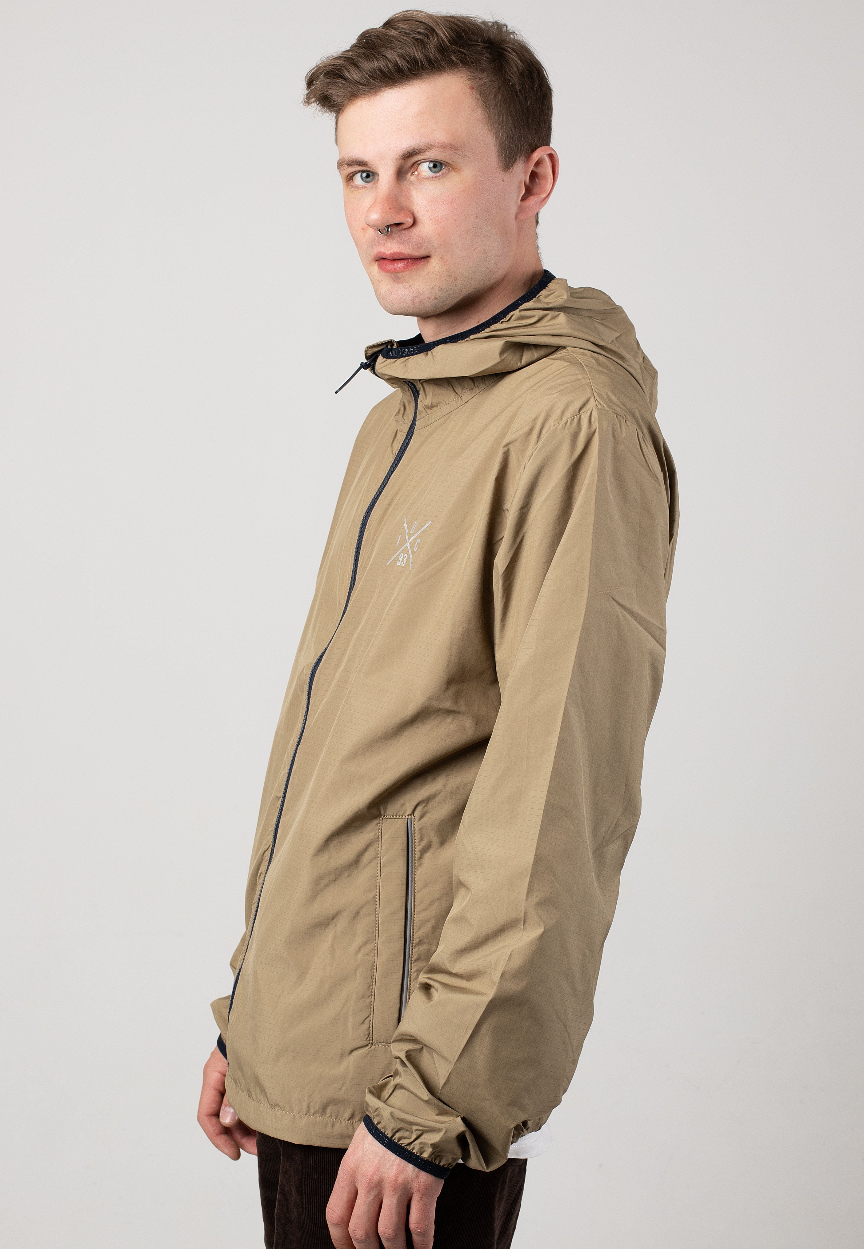 indicode-dismash-covert-green-veste-coupe-vent-homme-vert image 4
