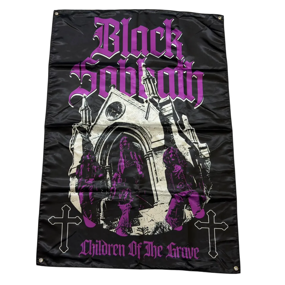 black-sabbath-children-of-the-grave-drapeau-mural-100x70 image 1