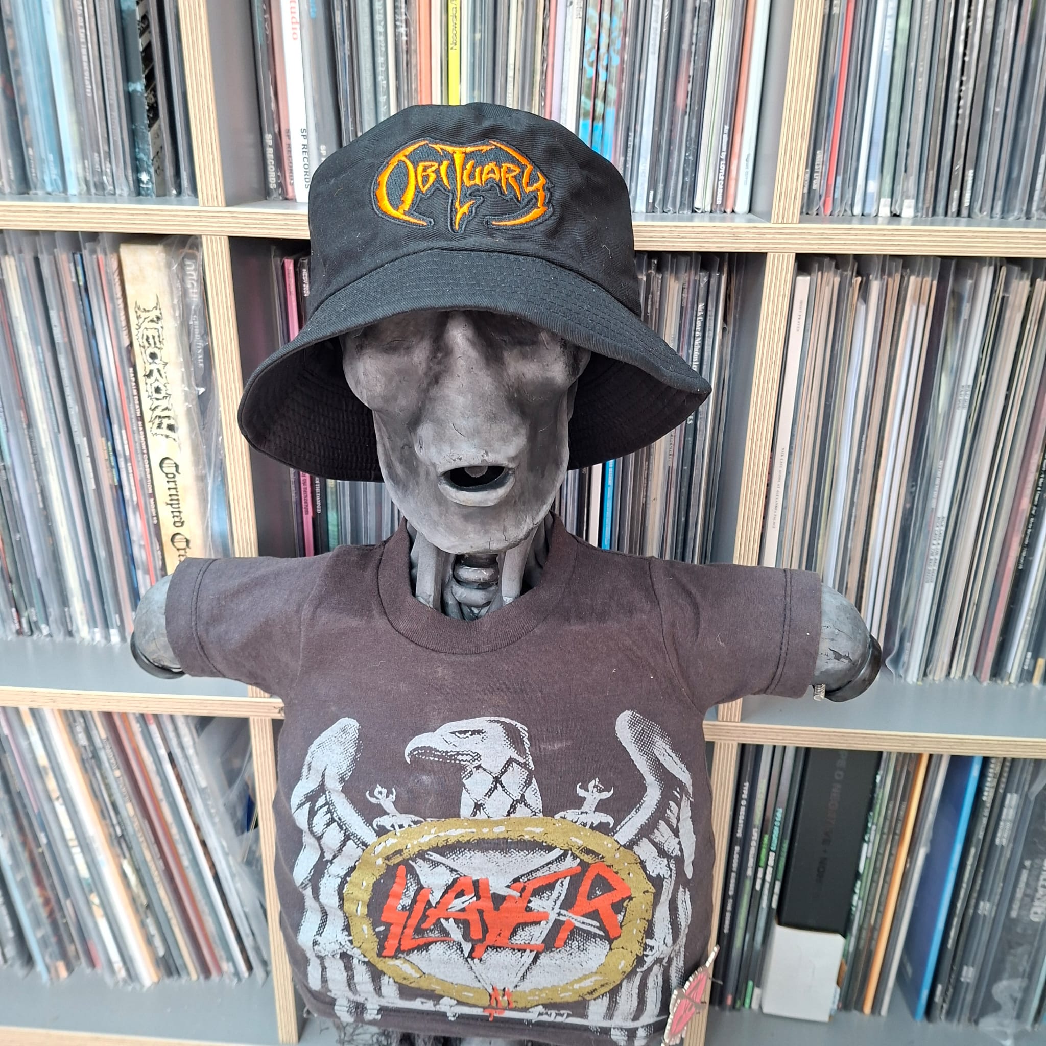 obituary-logo-orange-bucket-hat-brod-taille-unique image 2