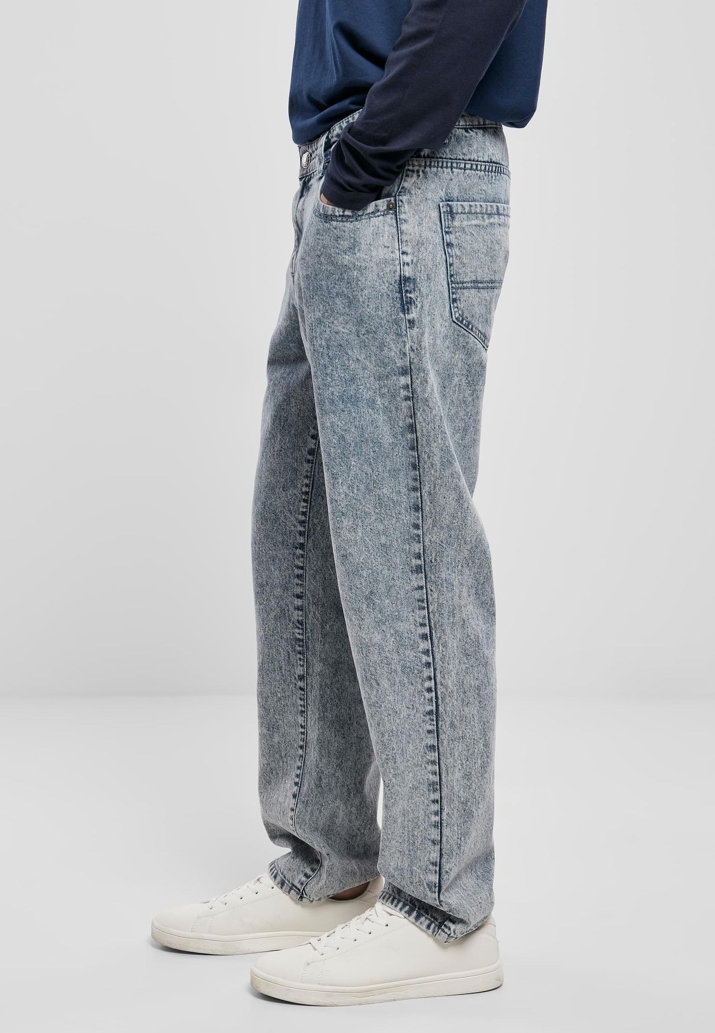urban-classics-loose-fit-jean-d-lav-bleu-clair-acid image 3