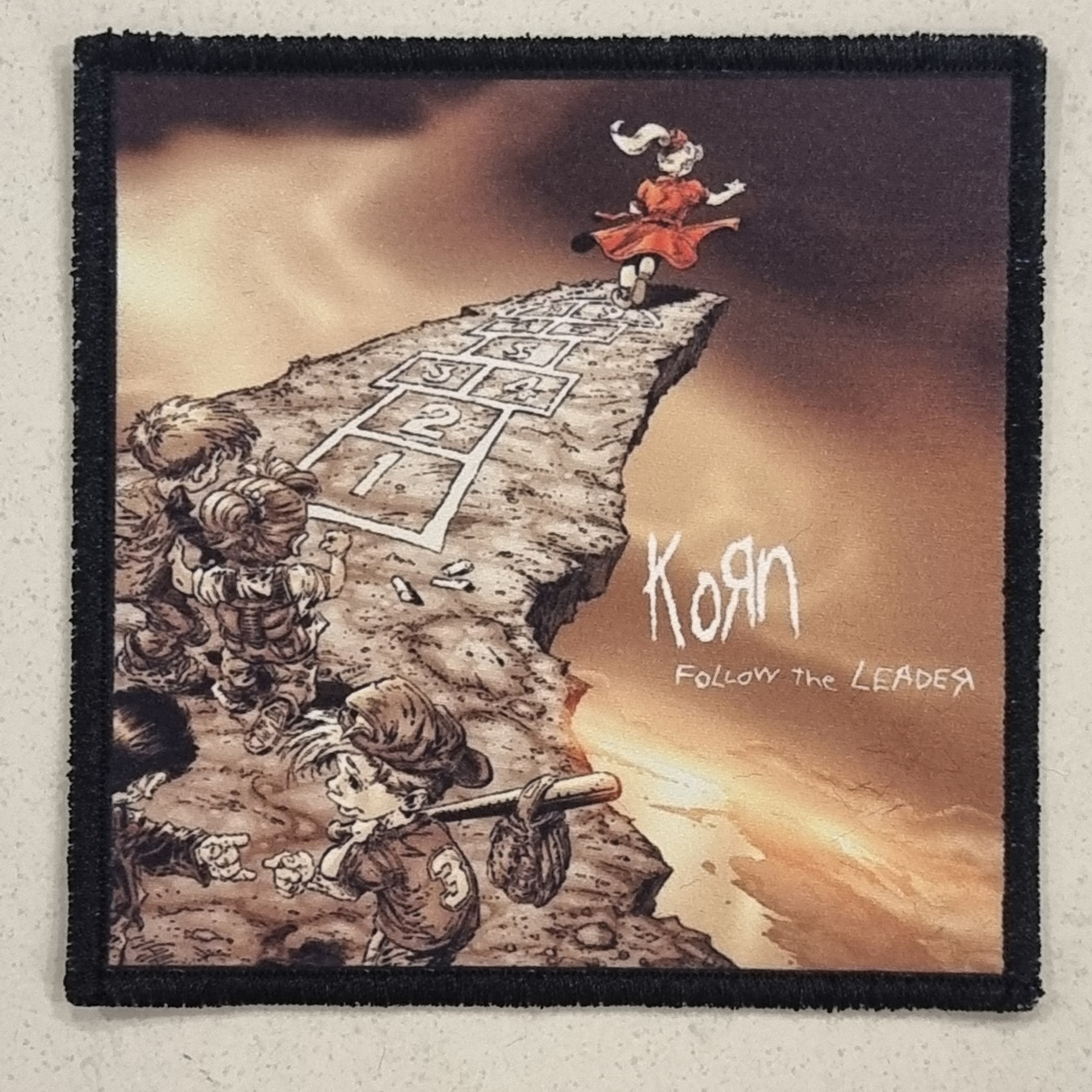 korn-follow-the-leader-patch-cusson-petit image 1