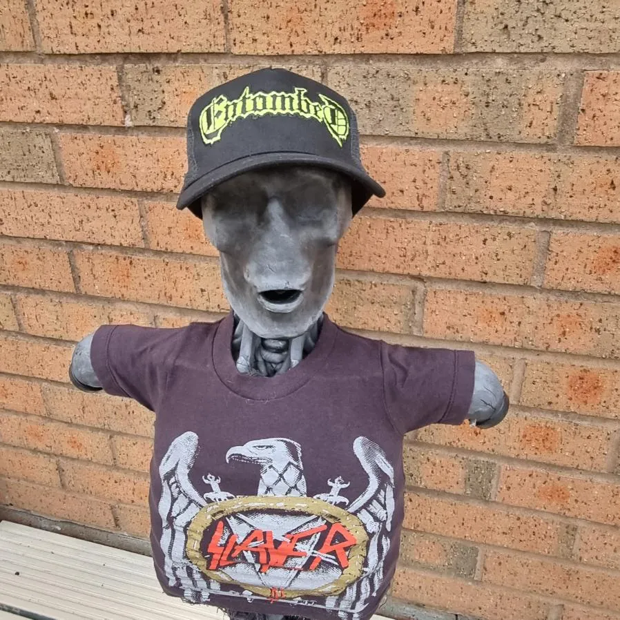 783punx-entombed-casquette-trucker-logo-jaune-phosphorescent image 1