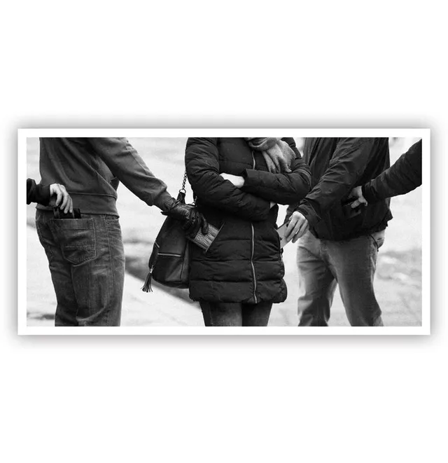 closed-casket-activities-regional-justice-center-pick-pocket-affiche image 1