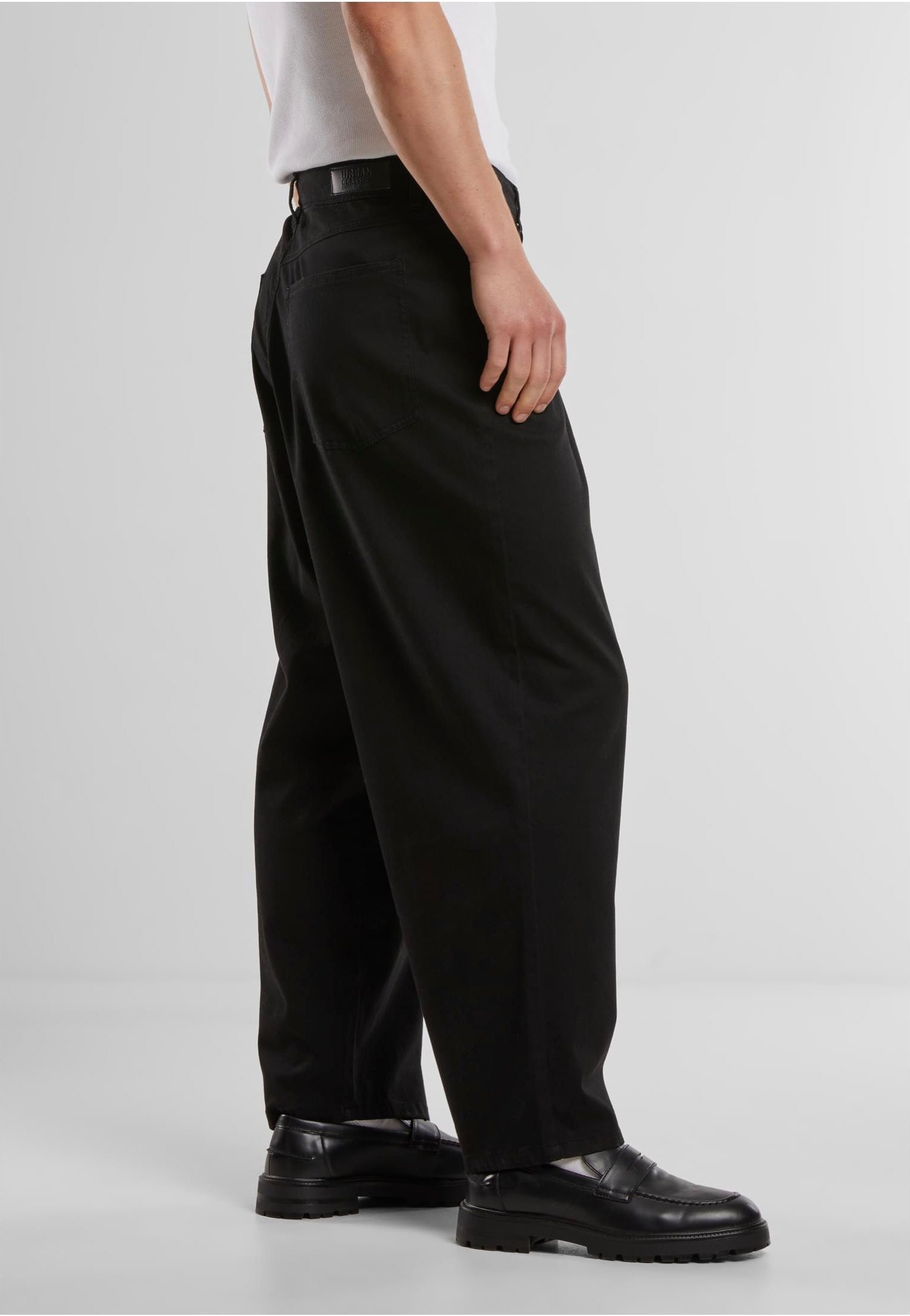 urban-classics-tapered-twill-baggy-pantalon-noir-coton image 4