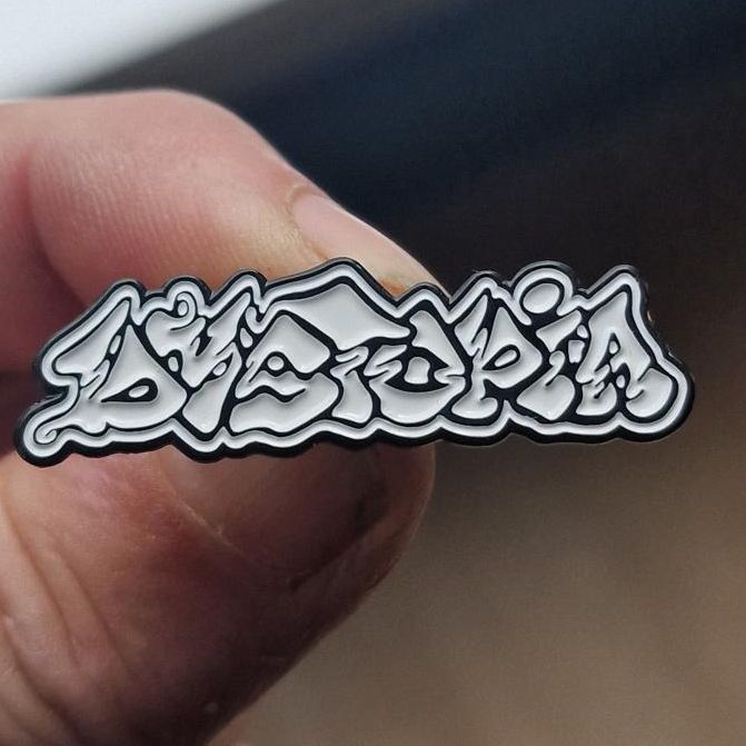 dystopia-pin-s-mail-petit-mod-le-crust-punk image 1