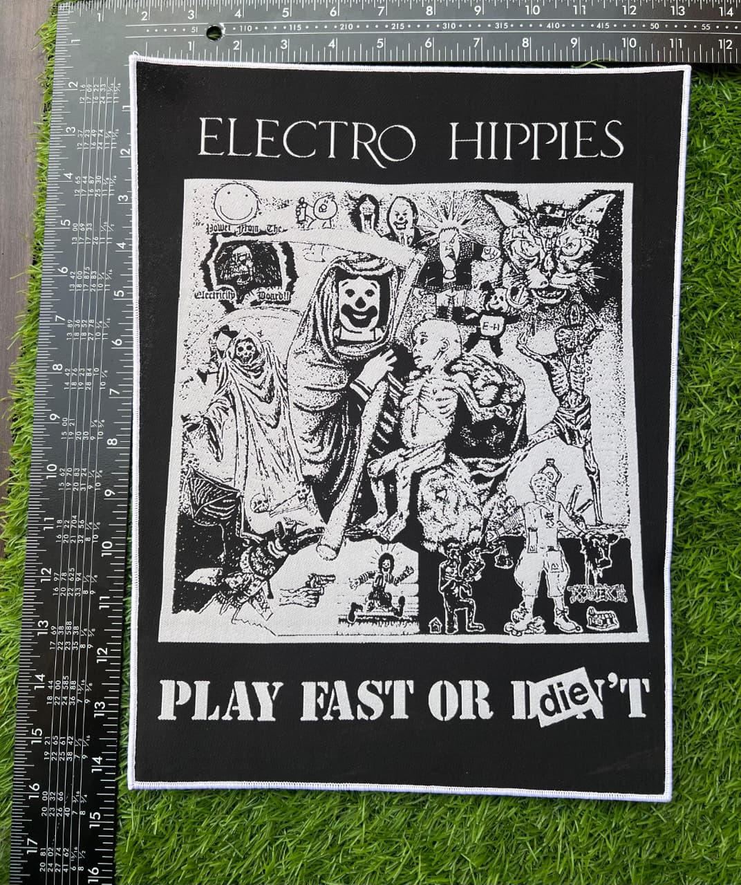electro-hippies-play-fast-or-die-backpatch-tiss-bordure-noire image 3