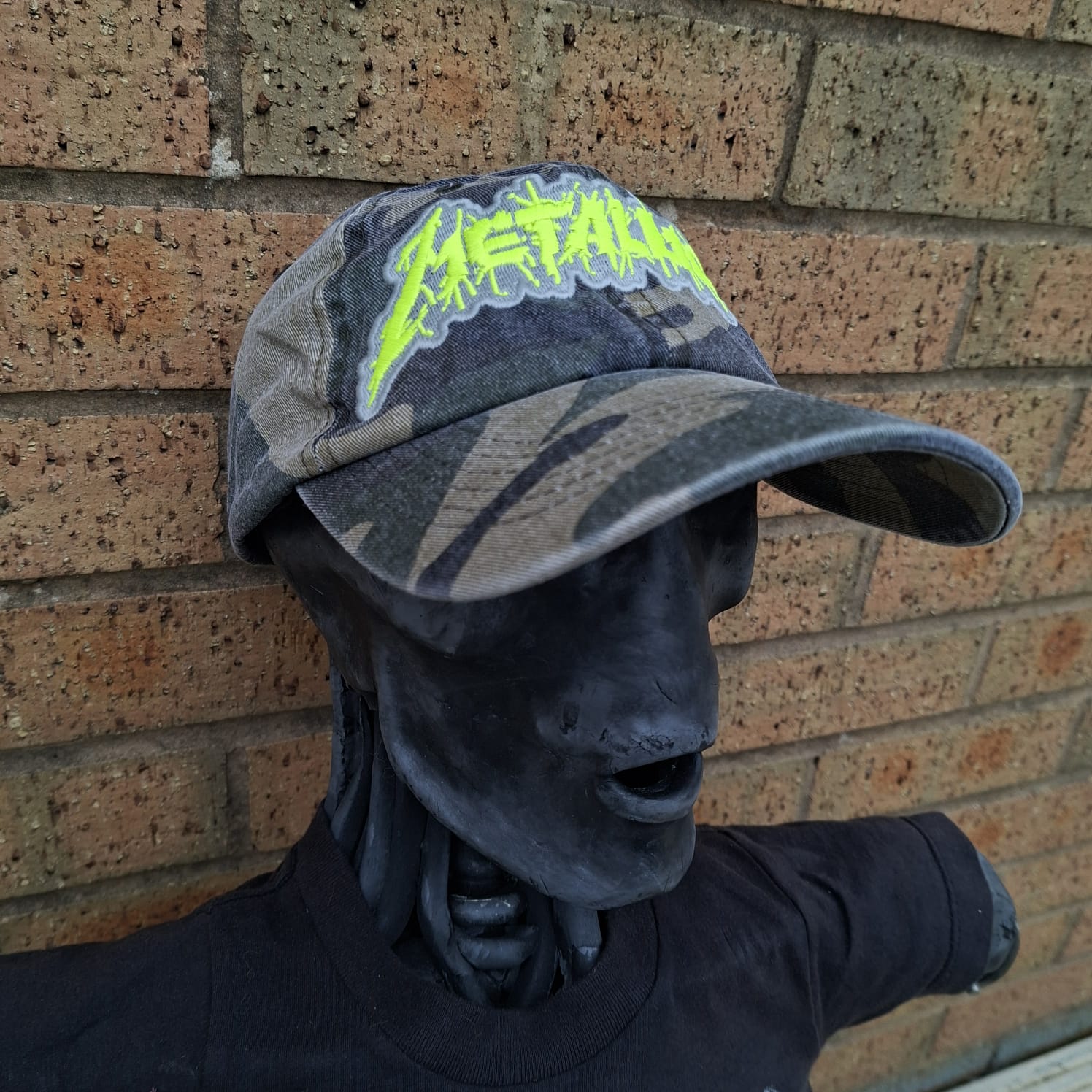 metallica-splatter-casquette-camo-verte-logo-fluo image 4