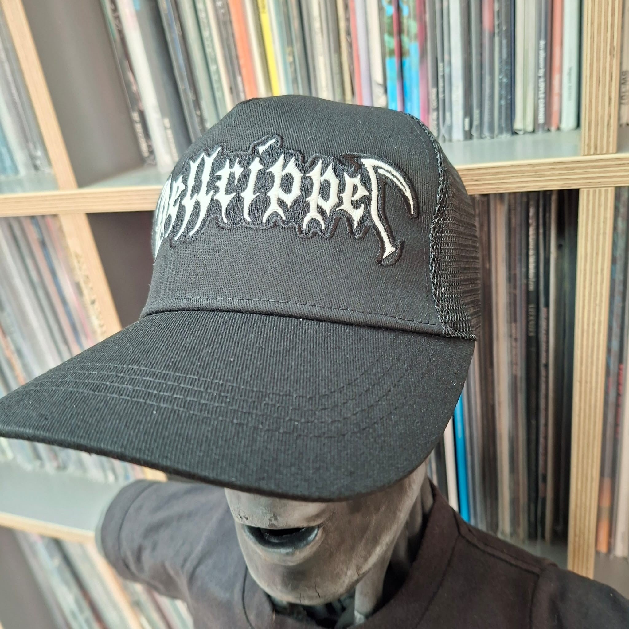 hellripper-scythe-logo-casquette-trucker-phosphorescente image 4