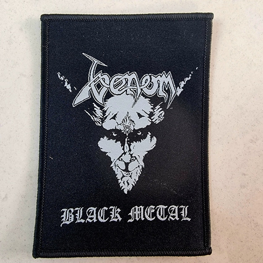 venom-black-metal-cusson-tiss-coudre image 1