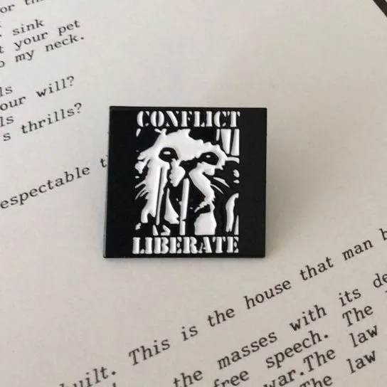 conflict-liberate-pin-s-mail-27mm-petit-mod-le image 1