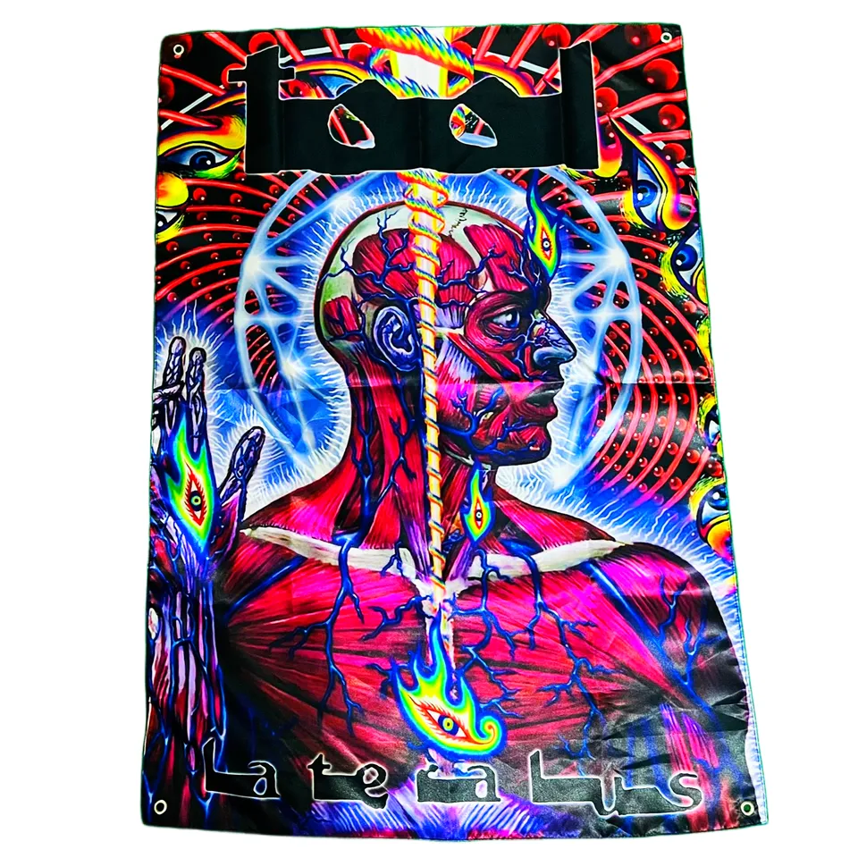 tool-lateralus-drapeau-mural-textile-100x70cm image 1
